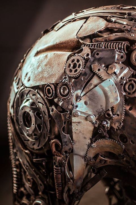 steampunktendencies: Scrap Metal Horse  Photo & Edit : Aghil HosseinianSculptor : Hasan Novrozi 