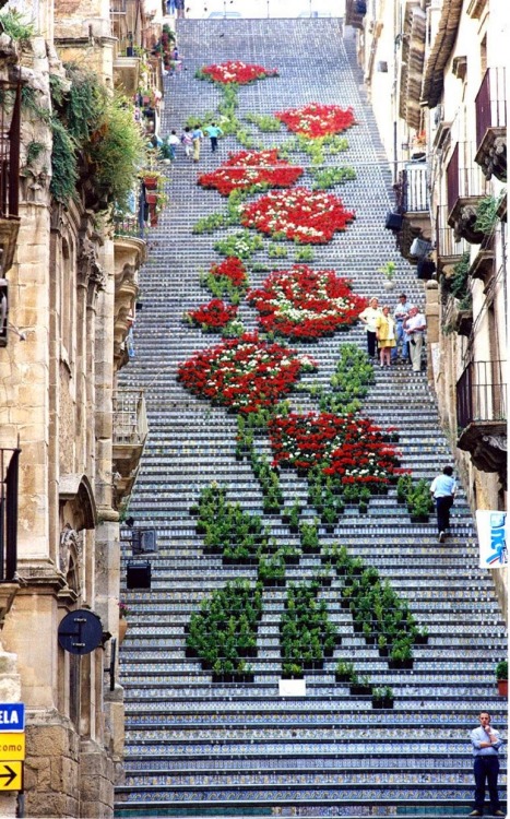 coolthingoftheday:1. Angers, France2. Rio porn pictures