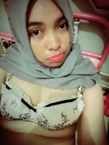 sukamalay:  malay tudung selpiaq adult photos