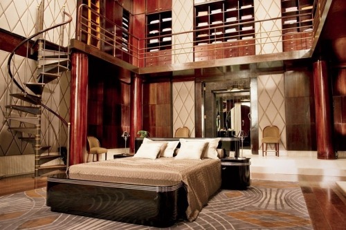 phantasmagoricmode:  Set photos from Baz Luhrmann’s The Great Gatsby 