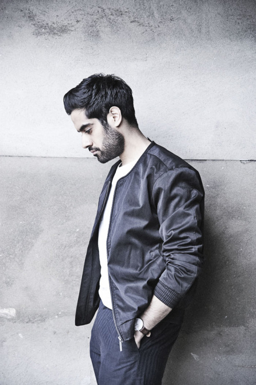 Thedoctor-Andhis-Companion:  Sacha Dhawan Photographed By Anne Leymond