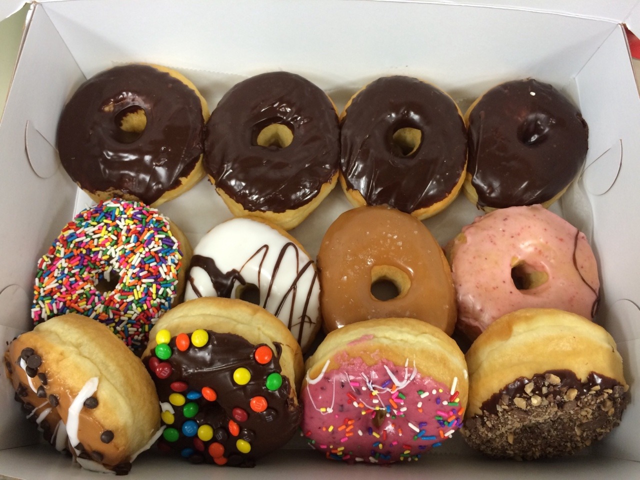 runsonpizza:  love2befit:  Our president brought in donuts this morning to say thanks