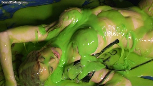 XXX wampicsandgifs:  Fi Stevens Dreams of Slime photo