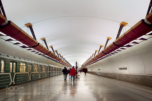 Moscow metro station Kozhukhovskaya by depecheyuri