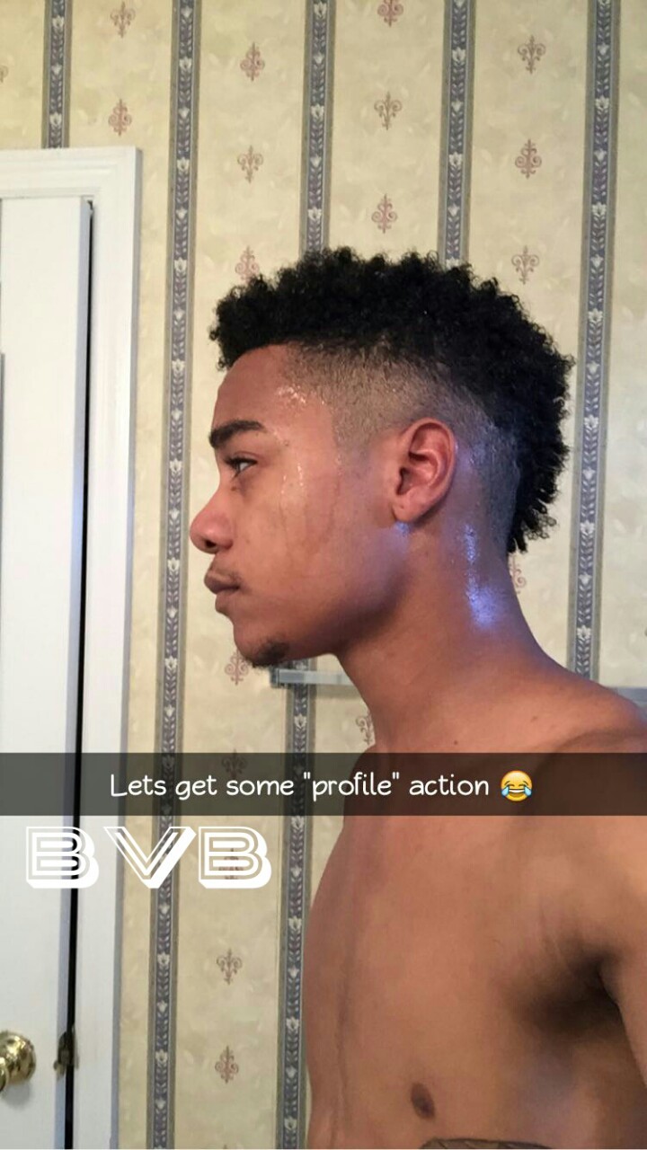 caribbeanking2255:  He Sexyy Asf ♥ 