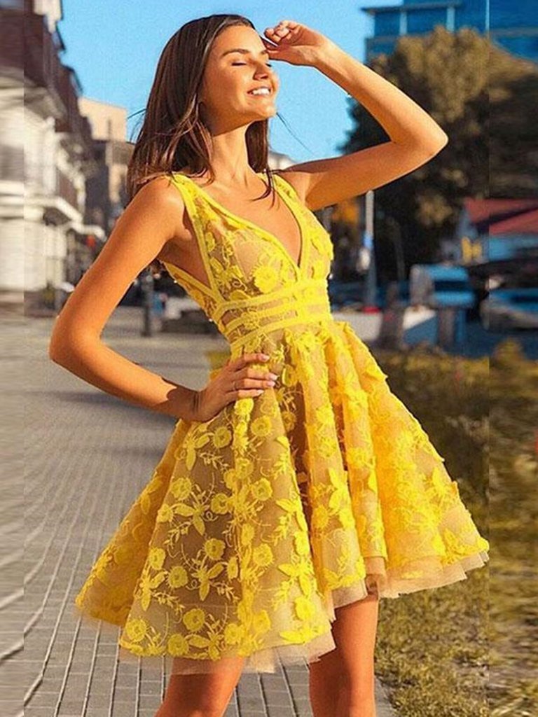 A Line V Neck Short Yellow Lace Prom ...