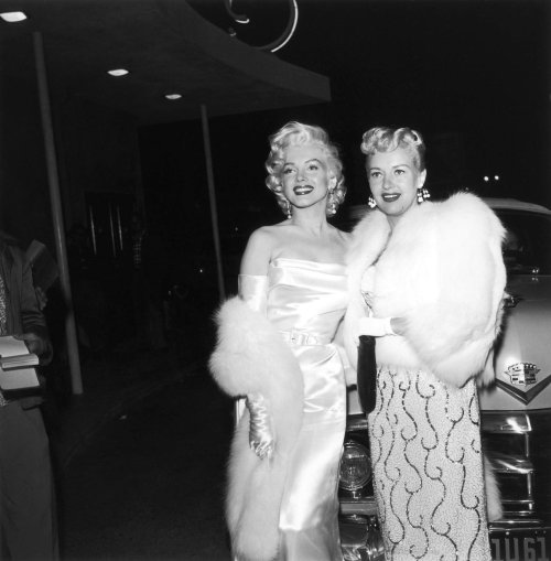  Marilyn Monroe and Betty Grable arriving at Ciro’s in Los Angeles, California on May 13, 1953. 