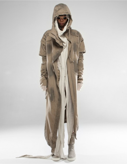 netzwerkdurchsetzungsgesetz: hostagesandsnacks: DEMOBAZA S/S 2016 #jakku scavenger chic