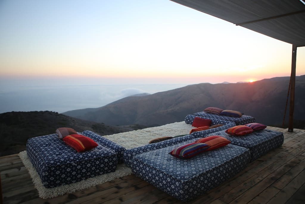 acurlygirlamy:  shoewhore79:  kitty-batass:  trains-at-midnight:  utwo: Malibu 