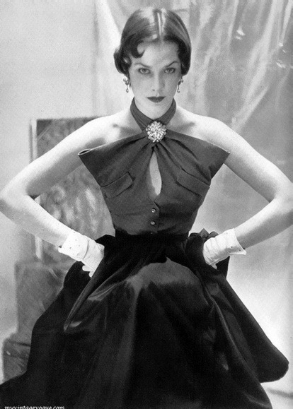 devotedsub:   Photo by Frances McLaughlin, Vogue, December 1949.