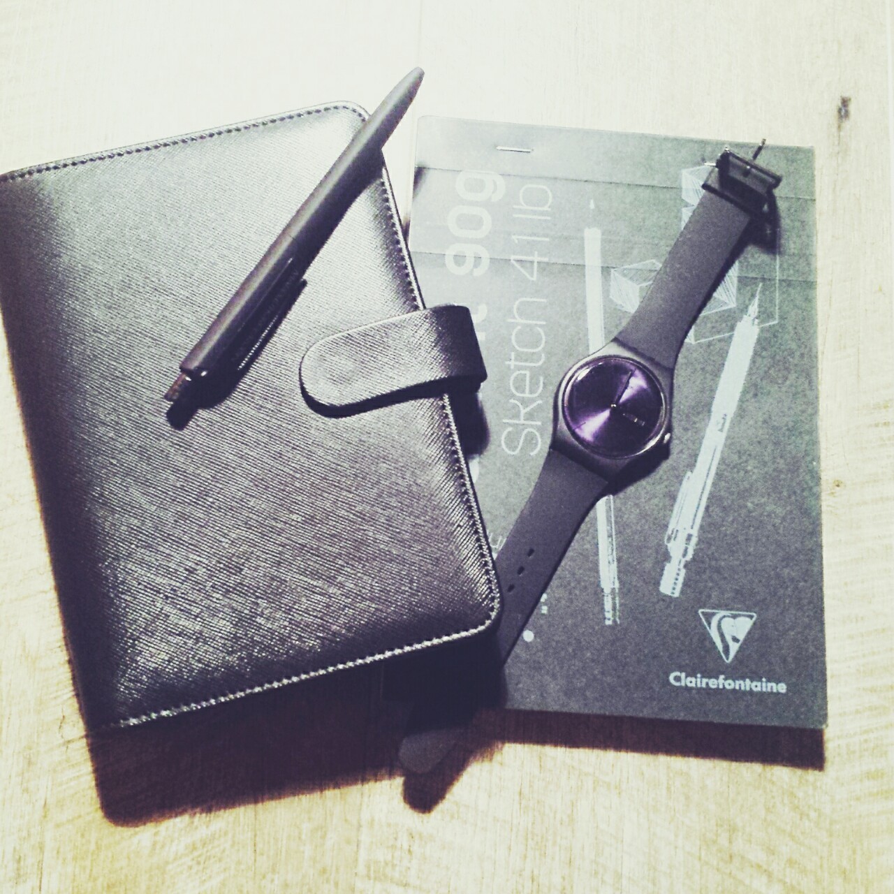 im-a-conversation:  filoguy:  My essentials: Black Saffiano Personal Black matte