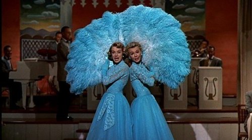 queenofthelot:Paramount’s holiday classic White Christmas (1954). Happy Holidays! Bless you, darling