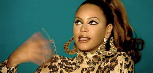 parks-and-rex:  classicbeyonce:  kitty kat, 2006  