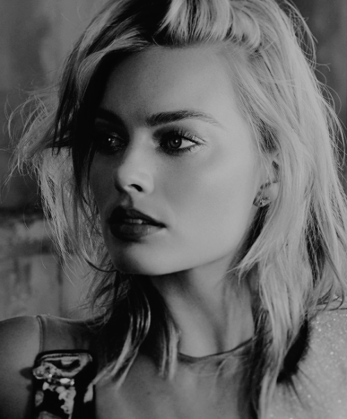 blackwhiteaddiction: Certainly there’s a huge appeal to the ‘60s, because it was such a 