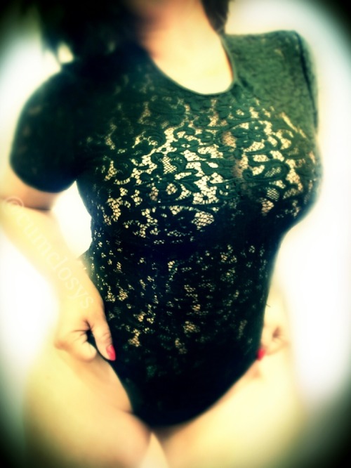 cumclosys: Private time #Daddy'sapproval #blackonblack #pencilskirt #blacklace #thickinalltherightsp