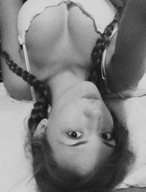 scorpiobabe94:  Bonne nuit~ 💕