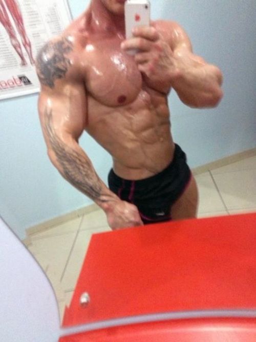 drwannabe:  Dragos Popescu 