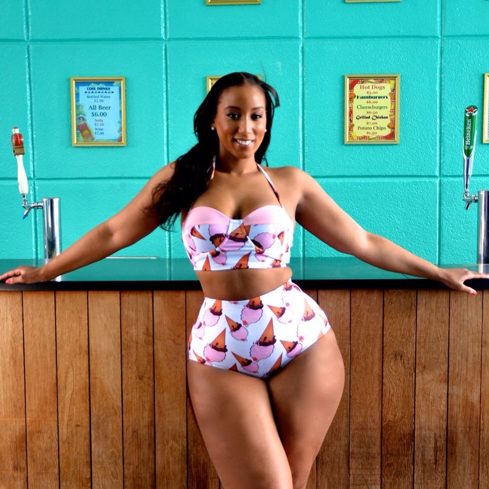 bigcurvybabes:  Connect with big beautiful women Today!