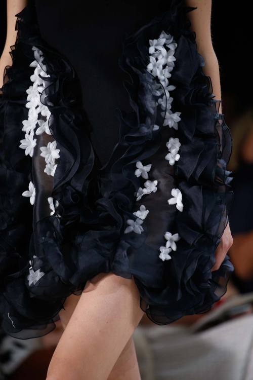 floraspice:  Giambattista Valli Haute Couture Fall/Winter 2015