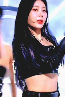 Chaeryeong | Untouchable 240112 Music Bank.