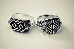 hisagichan:  Kili’s &amp; Fili’s ring,I want them.  But rly tho where are these sold?