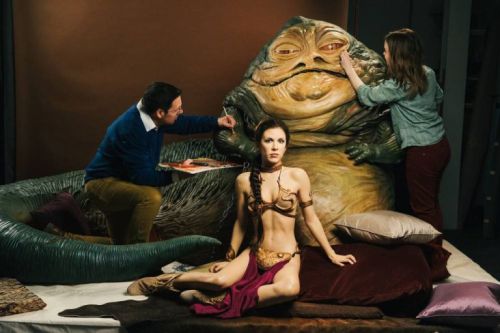 elcondensadordf:  10 preciosas fotografías de los artistas del museo Madame Tussauds preparando la exposición de Star Wars