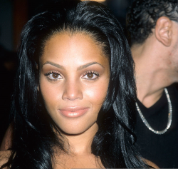 surra-de-bunda:  Bianca Lawson (2001) 