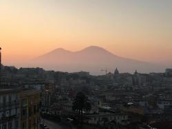 amazinglybeautifulphotography:Mt. Vesuvius looming over Naples at sunrise - anmiko