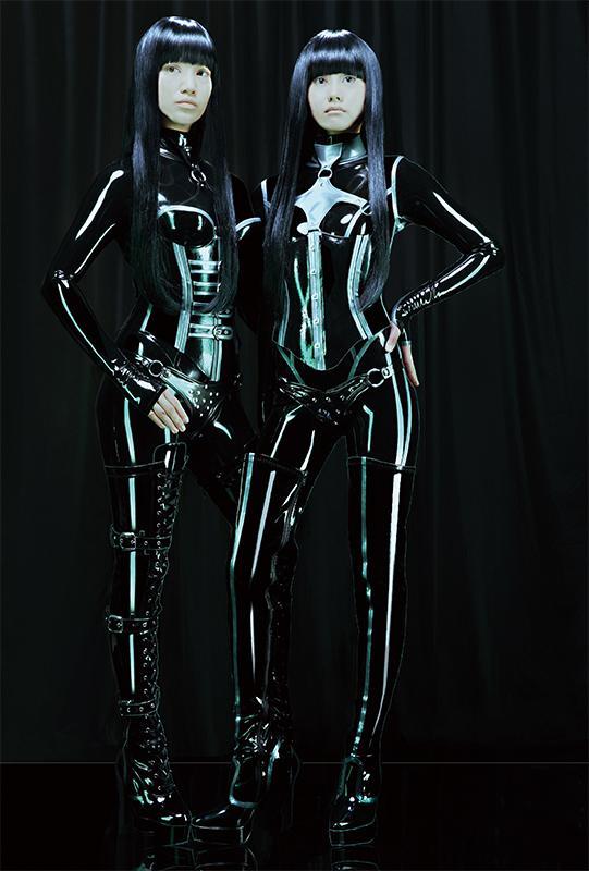 salula:  FetishFashionTokyo カウントダウン：発売まであと9日。9 days