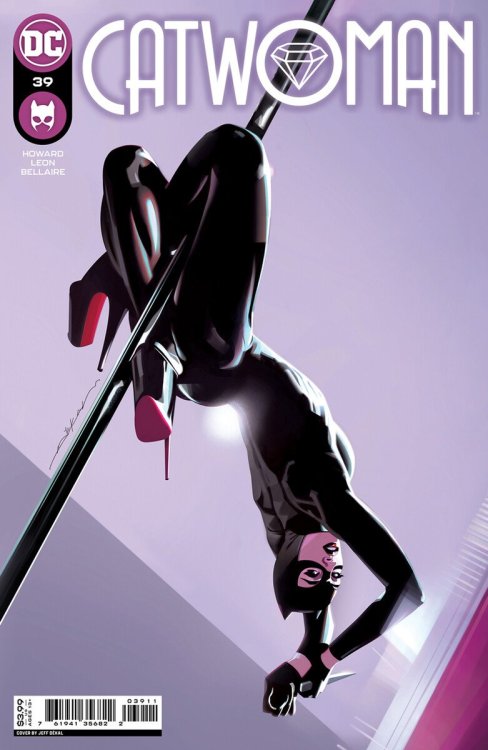 smashpages: Howard + Leon take over ‘Catwoman’ with issue #39Selina Kyle returns to Goth