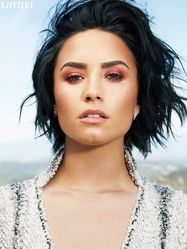 dailyactress:    Demi Lovato – Latina Magazine (June/July 2016)  