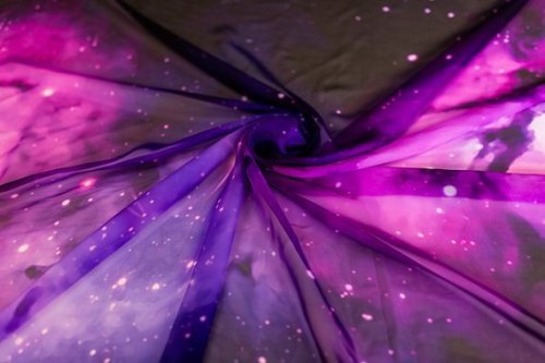 sosuperawesome:Nebula Cloak / ScarvesCosturero Real on EtsySee our #Etsy or #Galaxy tags