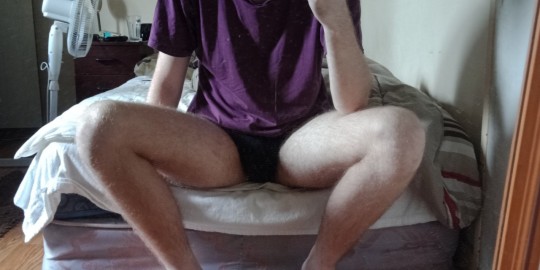 lukois:thighs bitch