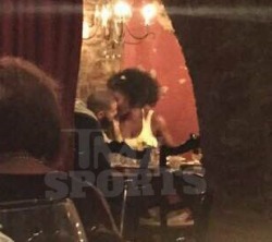 99perfumebottles:  drizzydrehk:  OMGOMG     Is this Drake and Serena?DRAKE AND SERENA?!?!😲😲😲😲😲YEEEEEEEEESSSSSSSSSSS