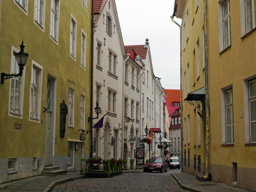 allthingseurope:Tallinn, Estonia (by Tania