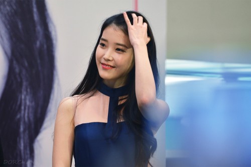 protectzitao: iumushimushi: 150912 IU at I&amp;U in HK Press Concr: 薑餅人Ginger_DORCHAN gjrlfriend