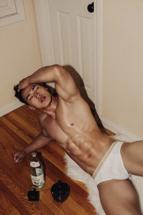 onlyasianhunks: Wilson Lai