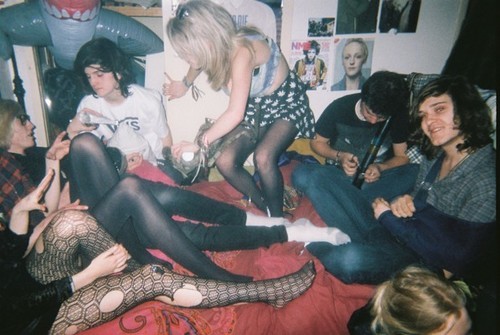 grunge-vision:  Photo | via Tumblr na We Heart It - http://weheartit.com/entry/119178737 