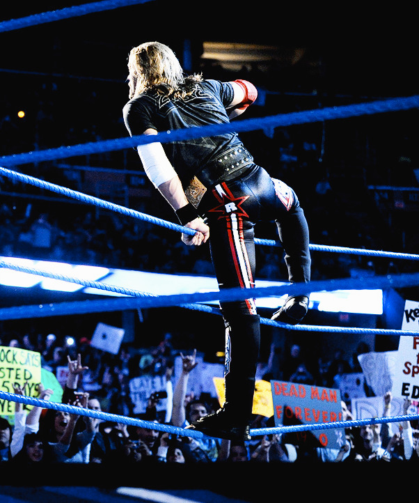 wweass:  Edge makes his return to the WWE for One Night Only tonight! Here’s a