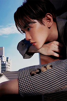 baixien:baekhyun x burberry ― harper’s bazaar korea oct. 2020