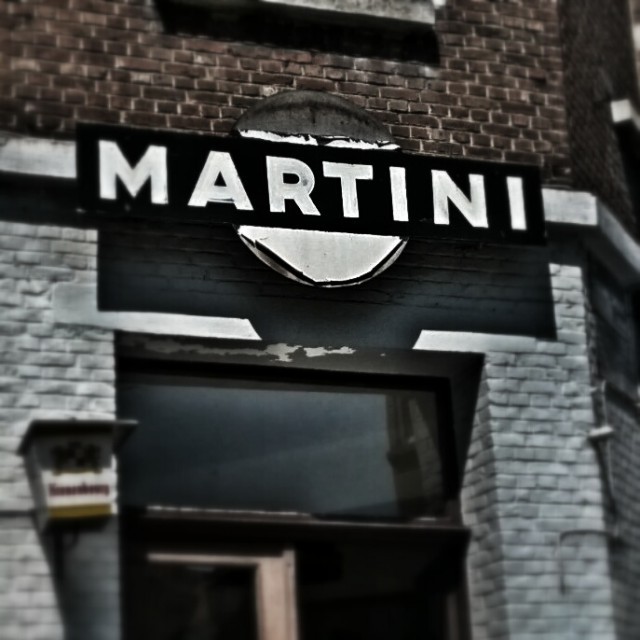 Vieille enseigne Martini by Baudouin on EyeEm