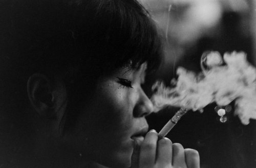nitramar:From the series “Teenage Wasteland: Portraits of Japanese Youth in Revolt, 1964”. Photos by