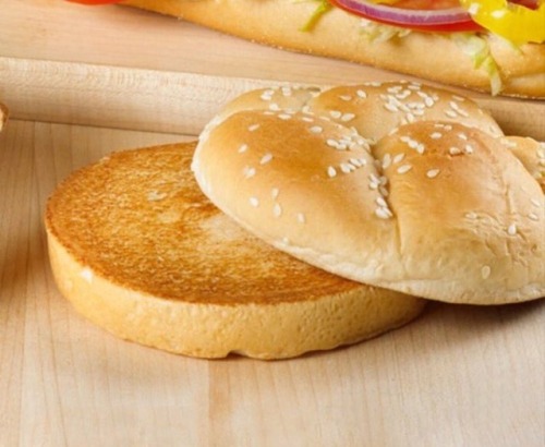 ah yes,, i can’t will I try out arby’s new innovative meatless sandwich: literally 2 slices of fucki