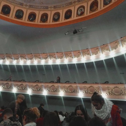 En Teatro Municipal Roma Https://www.instagram.com/p/Bnjw8xkBrft/?utm_source=ig_tumblr_share&igshid=lp0dhdkjf4rt