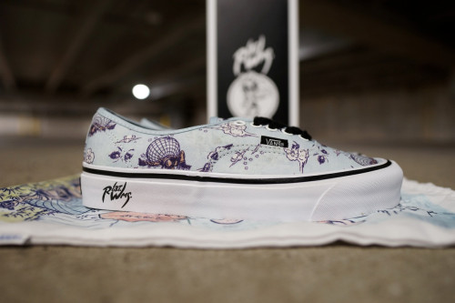 vanscollector:  Vans Vault X Robert Williams Authentic Reissue LX | Now Available at Sole Classics