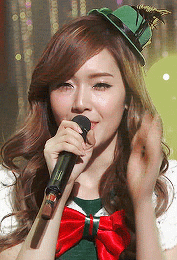 sonesource: Soshi Christmas Countdown 🎄 December 5th: Kissing You (Christmas Fairytale)  