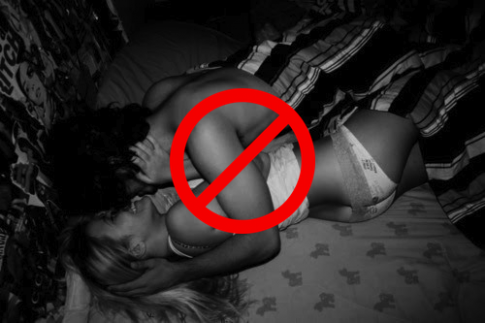 cuckamee: wifesahottie:  The 10 Commandments To Being Friends With Benefits #1: Thou Shall Not 