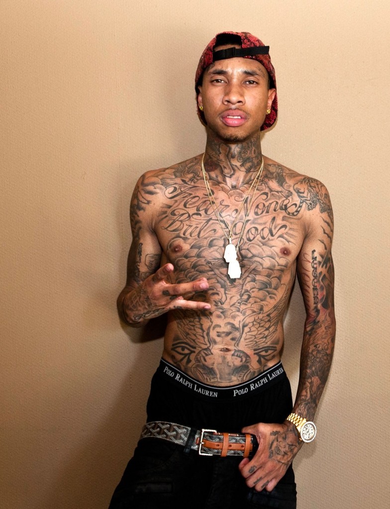 boiiblog:  Rapper Tyga has allegedly been sexting a transexual by the name of Mia