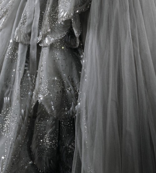  Detail of the ‘Venus’ dress presented in Christians Diors Autumn/Winter 1949 collection 