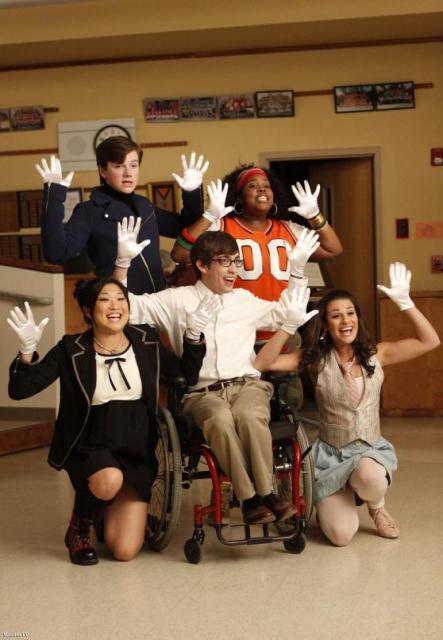 keyki421:  I miss the old glee. 